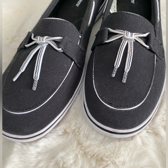 Grasshoppers Shoes - Women's Black Grasshoppers Slip On Tennis Shoes Sz 8N